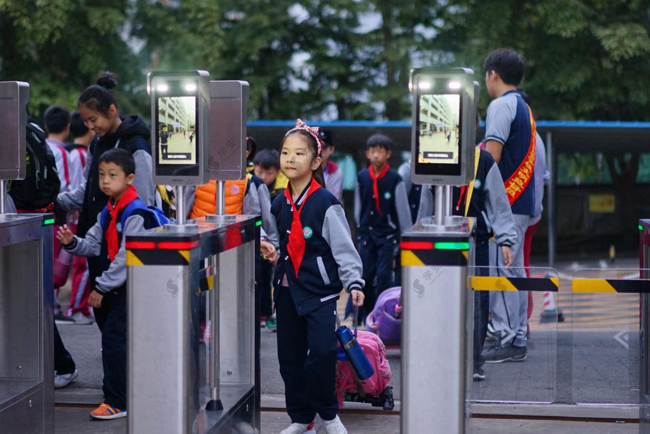 学安进校园,物联时代更需高科技 学安进校园,物联时代更需高科技
